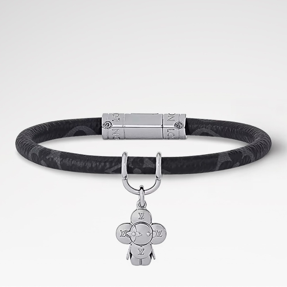 Men’s Louis Vuitton bracelet 🖤